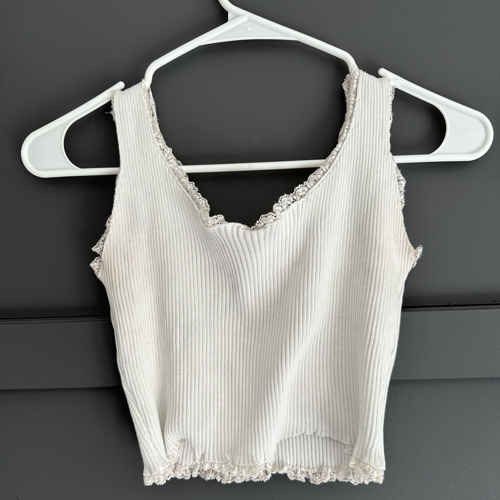 YesStyle Women’s White Lace Trim Camisole